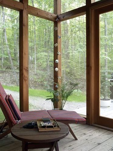 modern-cabin-porch-muskoka