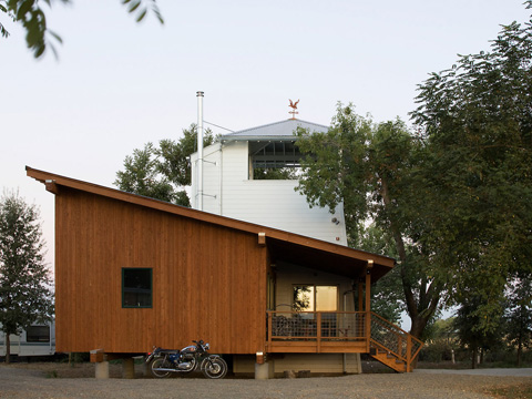 Yolo County Cabin: Influential Farms - Modern Cabins
