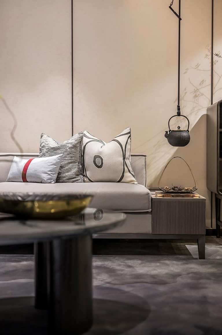 Exquisite Home full of Traditional Chinese Elements and Modern Charm