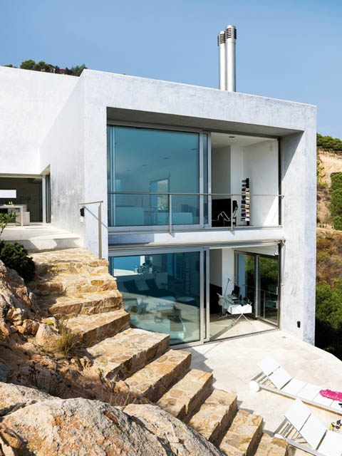 modern-coastal-home-vnh