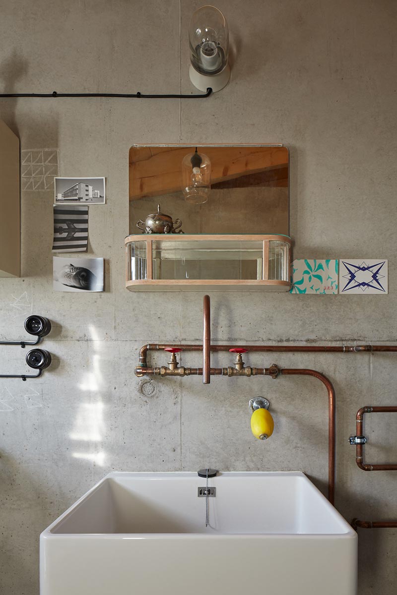 modern country house sink design ma - House Behind a Wall