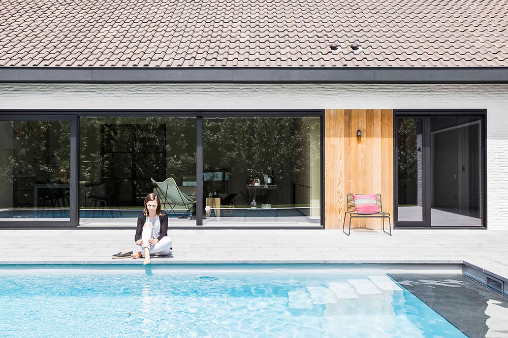modern-elegant-villa-design-juma9