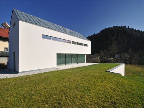 modern-farm-house-suha-3