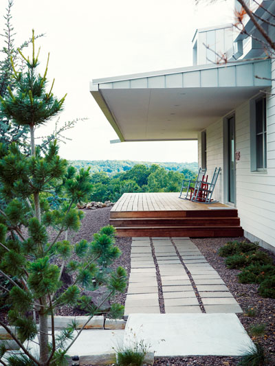 modern farmhouse porch 10 - Porch House: Perfect Countryside Life