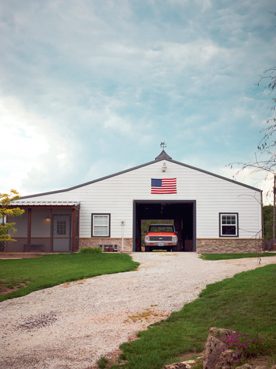 modern-farmhouse-porch-3