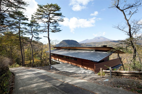 modern-hill-house-japan-5