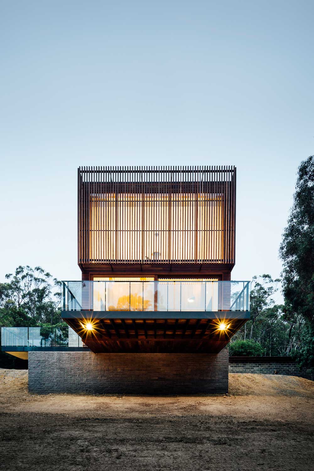 modern hillside house facade - Invermay House