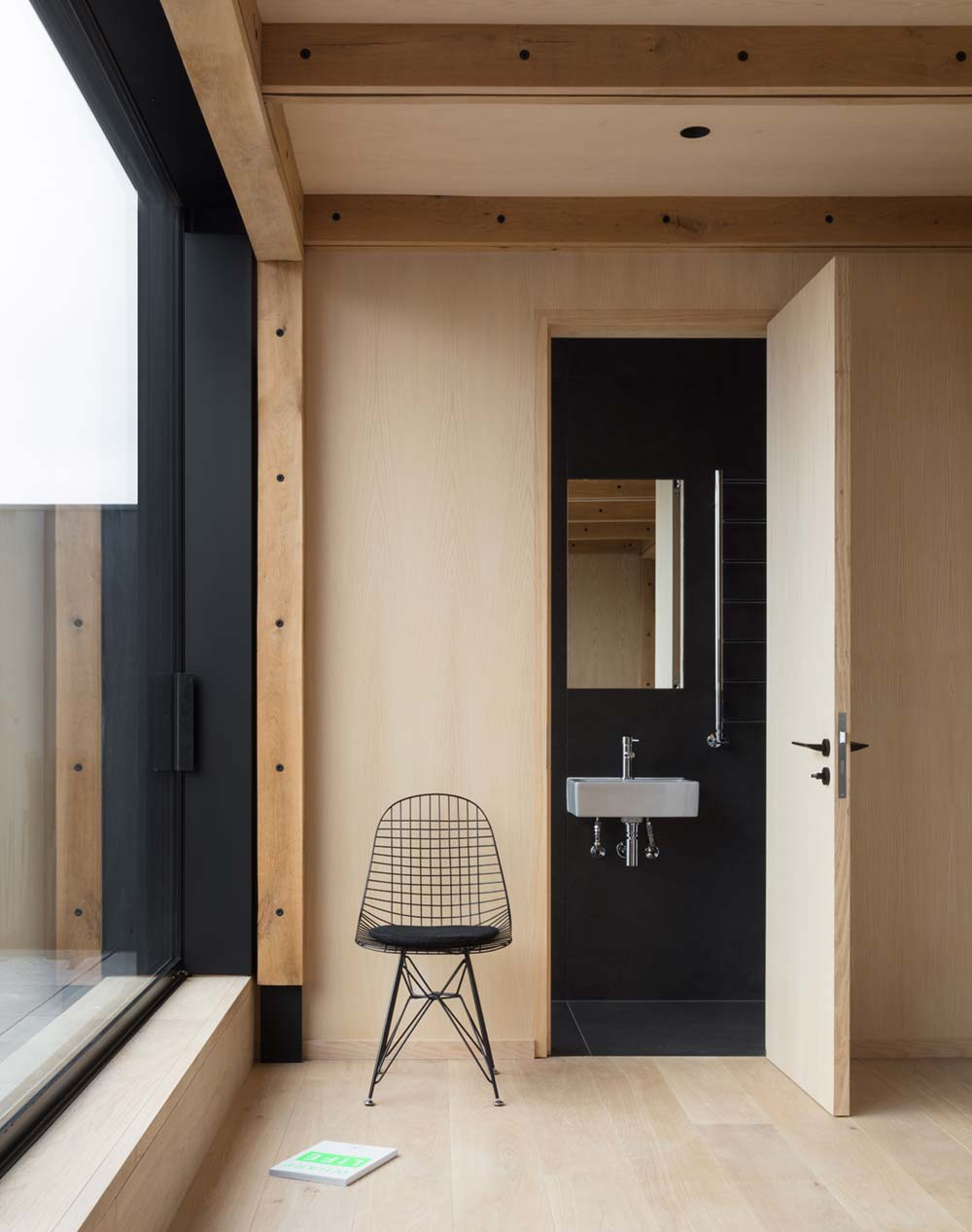 modern home black bathroom - London Canal-Side Home Conversion