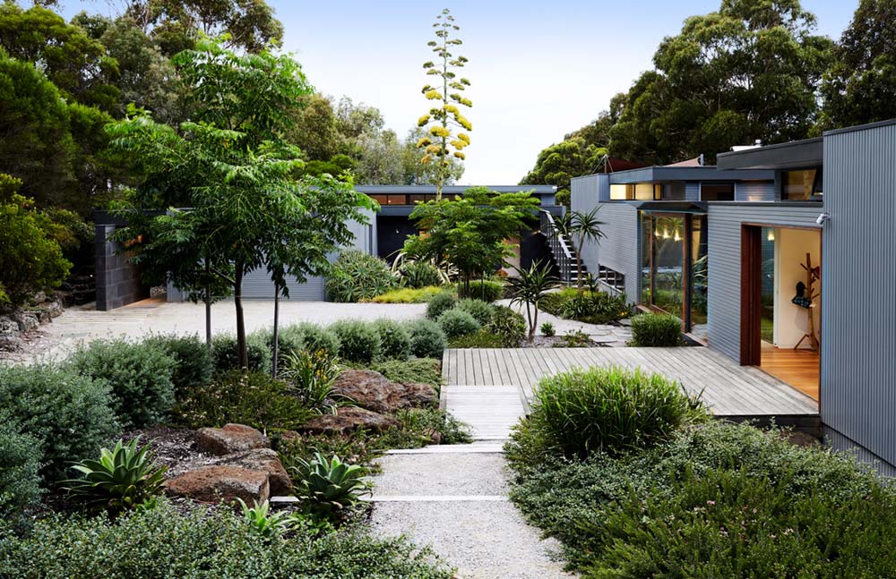 modern home coastal garden design - Shoreham House