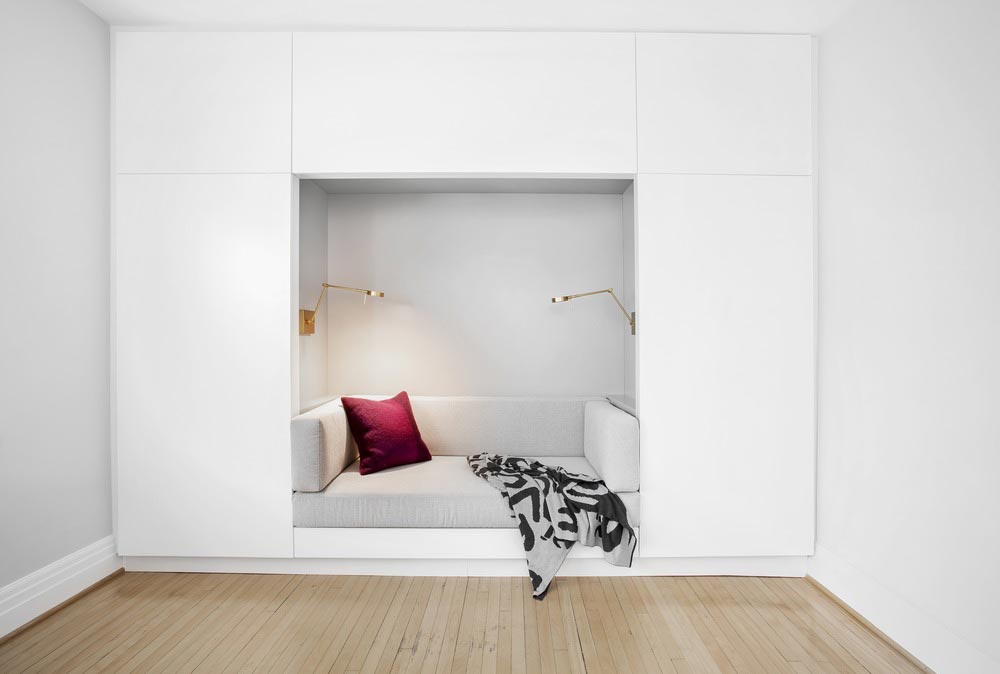 modern home reading nook csd - Lazard Avenue Residence