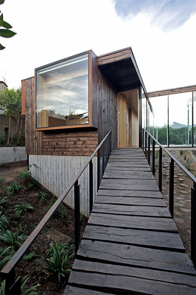 modern-house-chile-molles