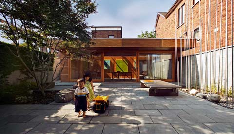 modern-house-courtyard1
