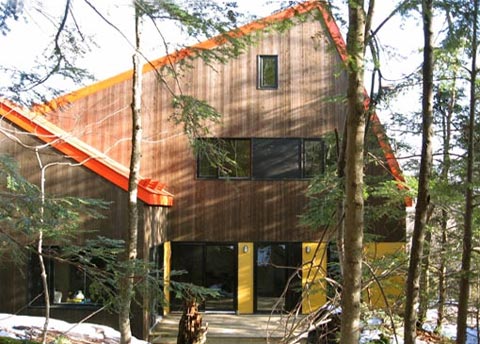 modern house quebec em2 - Residence Eastman: a certain shade of green