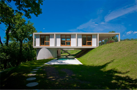 modern-house-swiss-snvc-01