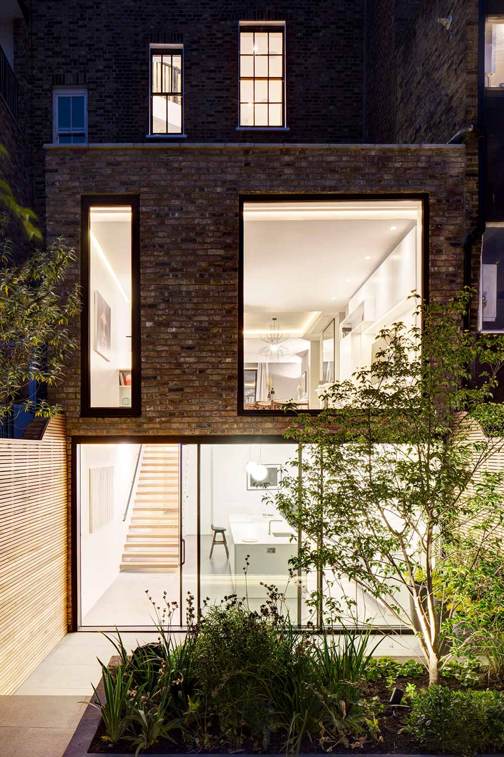 modern living period home dp - Englefield Road Residence