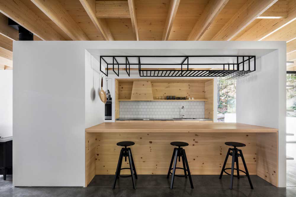 modern mountain home kitchen ag - The Rock