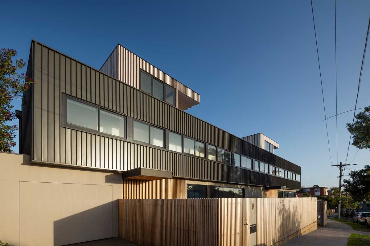 modern multi generation house ja - St Kilda East Townhouses