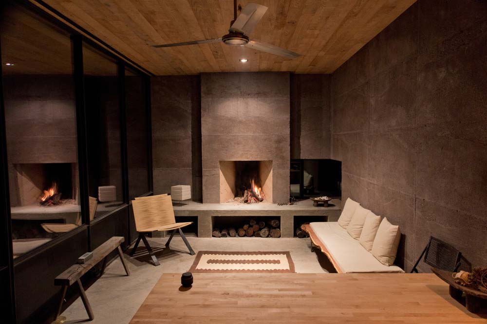 modern off grid cabin living dust2 - Casa Caldera