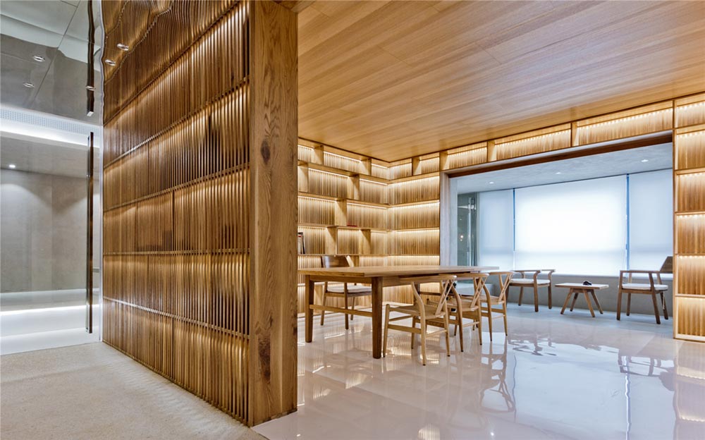 Natural, Modern Oriental Living Interiors In A 3-story Townhouse In Beijing