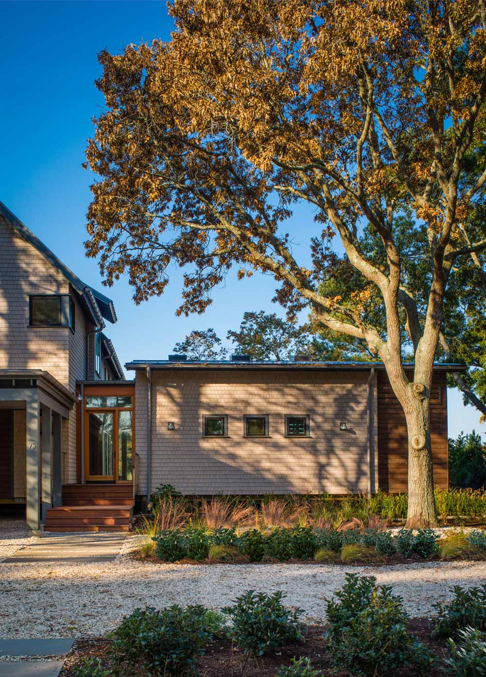 modern river house entrance ga - Home on the Intracoastal Waterway