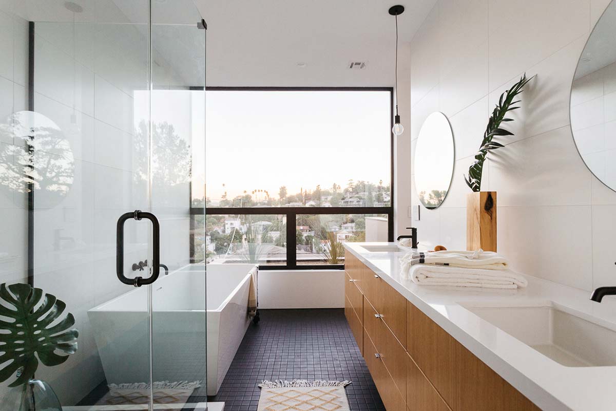 modern slope house bathroom anx - Tilt Shift House