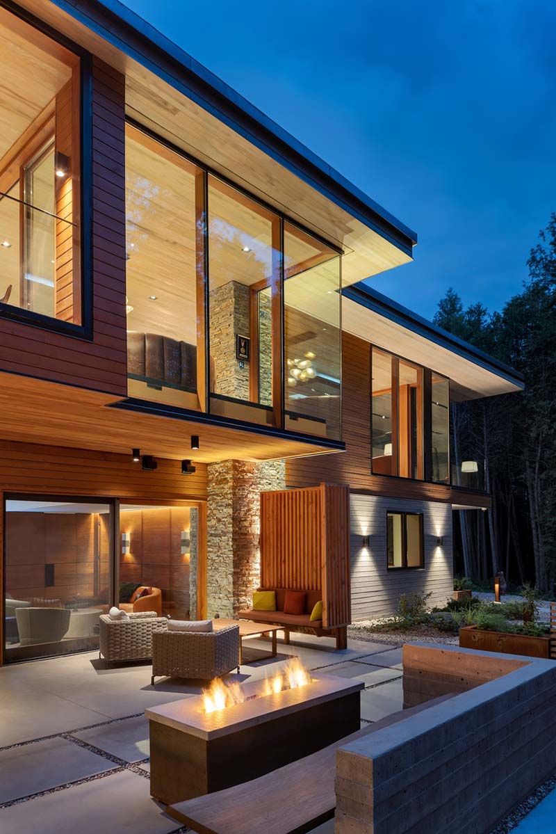 modern split level house design fire pit - Petaluma House