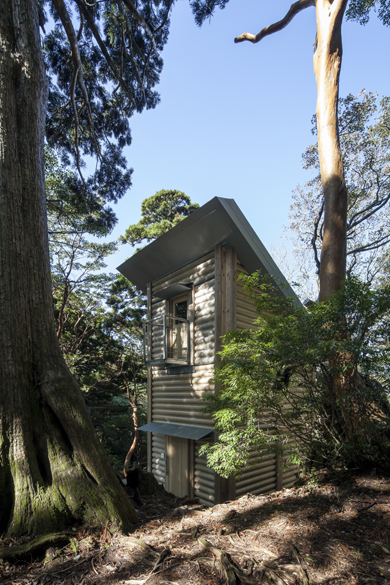 mountain-hut-yakushima-sba