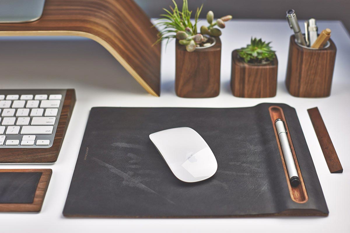 mouse-pad-desk