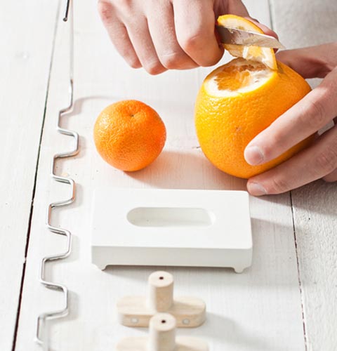 orange-peel-hangers-3