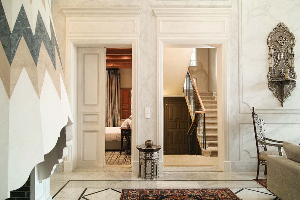 oriental villa renovation interiors - Villa Assouad