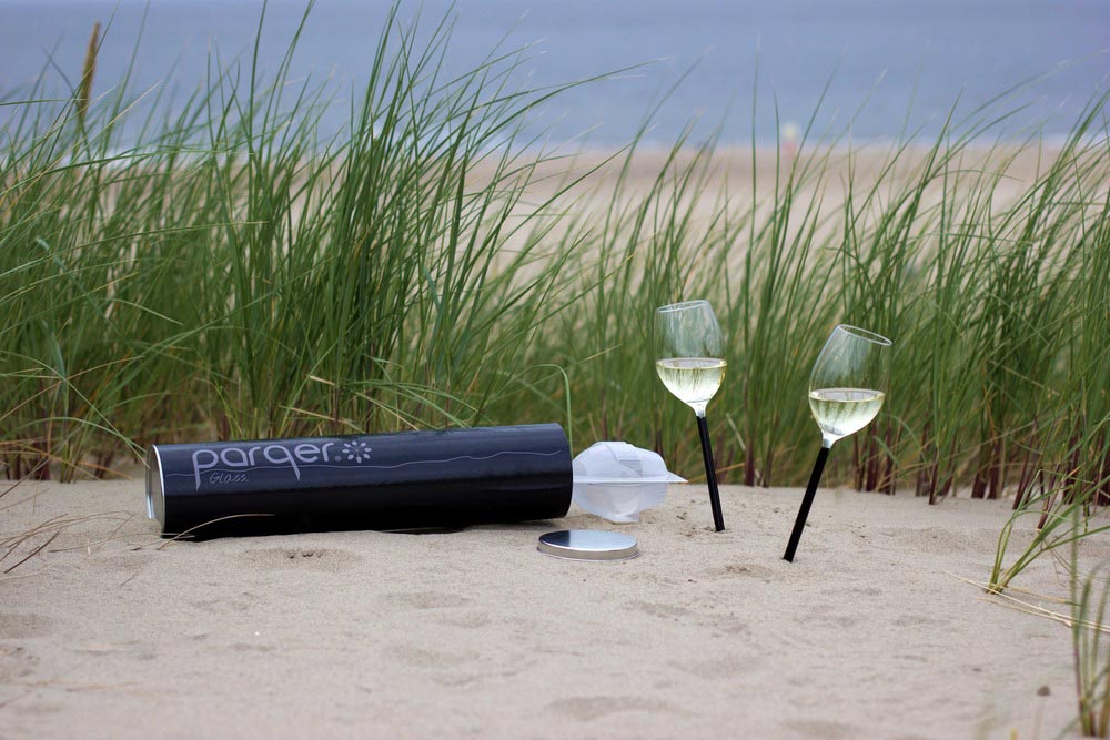 outdoor-wine-glass-parqer3