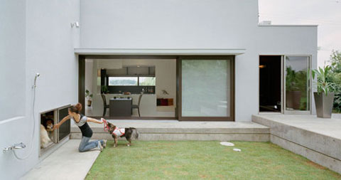 Pet Friendly Home -    Japanese Architecture