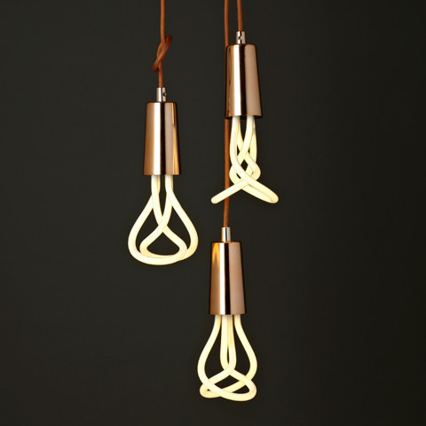 plumen-lightbulb-dropcap