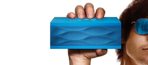 portable-speaker-jambox-3