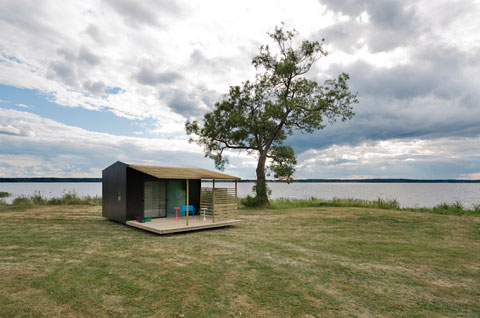 prefab-cabin-mini-house