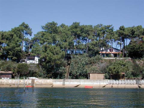 prefab home cap ferret 9 - Prefab Home in Cap Ferret: living among pine trees