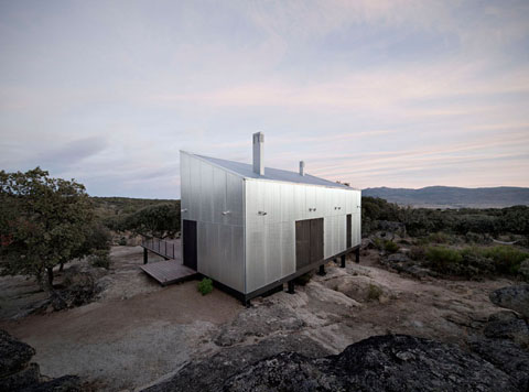 Prefab home in Spain - a 75sqm two-story building 