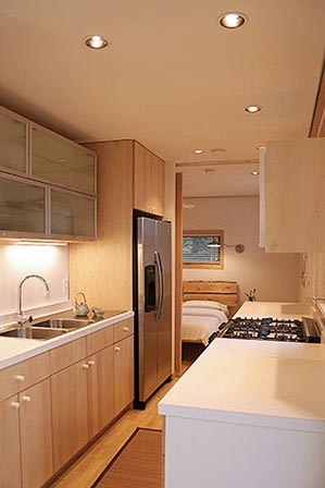 prefab home mcglasson5 - McGlassonweeHouse: Prefab That Looks Well