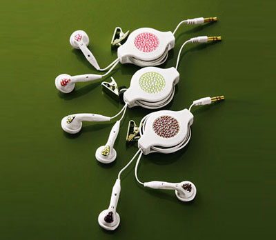 retractable-crystal-earbuds