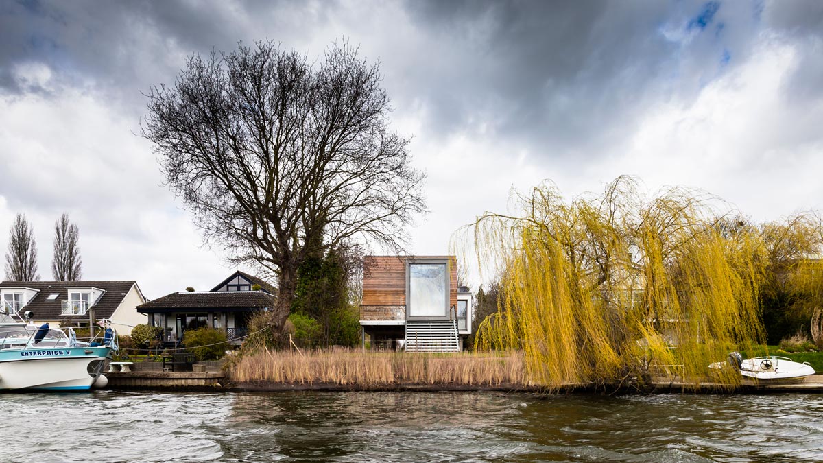 river-flood-house-baa