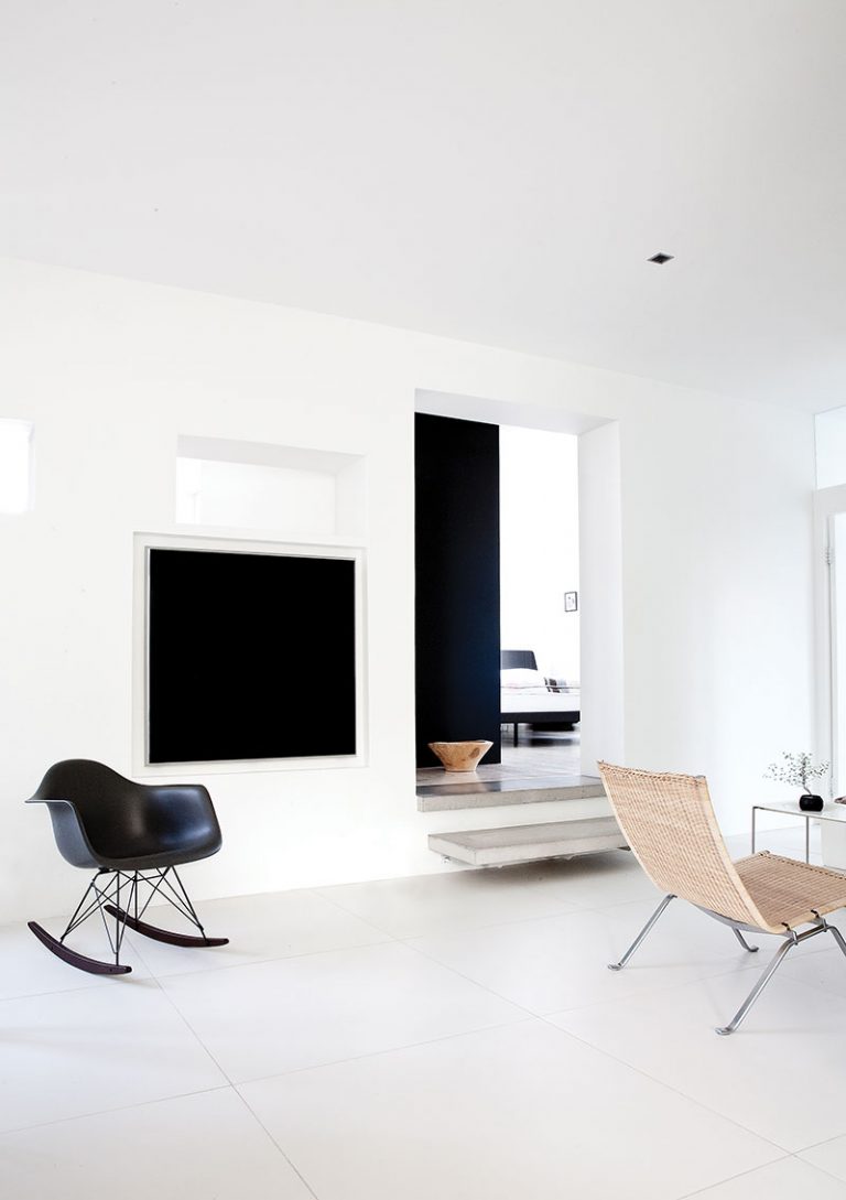 A closer look at Scandinavian Apartment Striking Decor