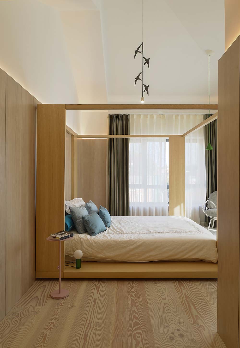 scandinavian asian bedroom design - Xiang Jiang House in Beijing