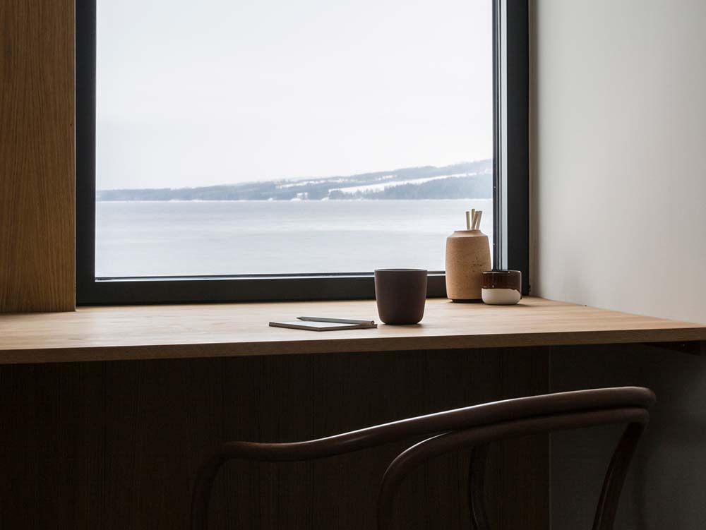 scandinavian interiors work desk - The Gjøvik House