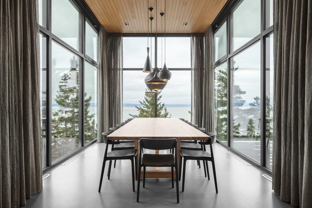 slope house dining room 1000x667 - Long Horizontals