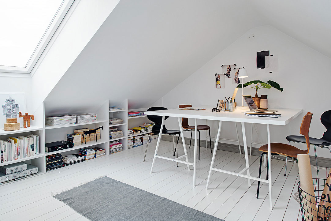 small-attic-apartment-14