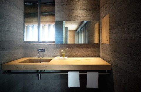 small barn house soglio 8 - Redevelopment of a barn: Blending past and present