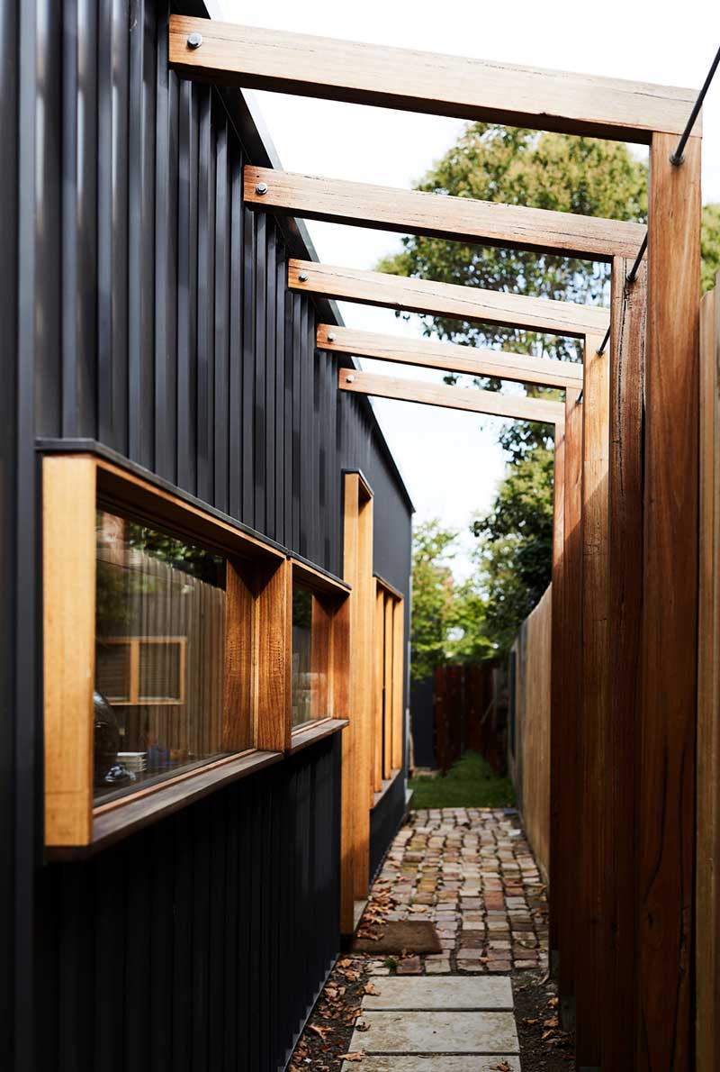 small cottage extension design side md - Split End House