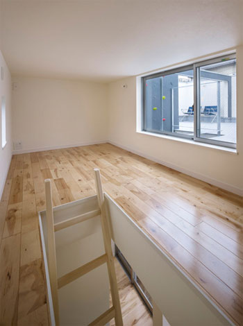 small-house-3way-3