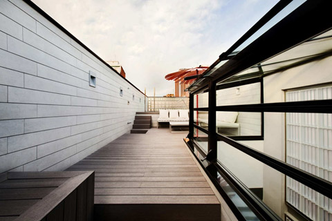 small-house-barcelona-frln6