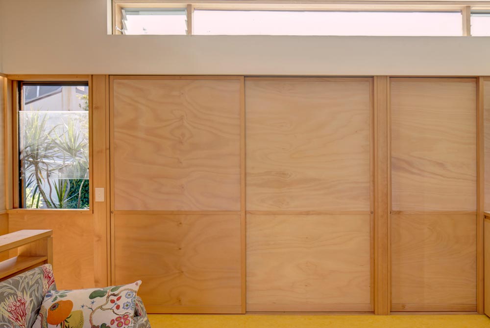 small house design sliding doors pm - Laneway Studio